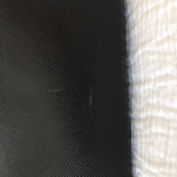 Tory Burch purse - Picture 2 of 4